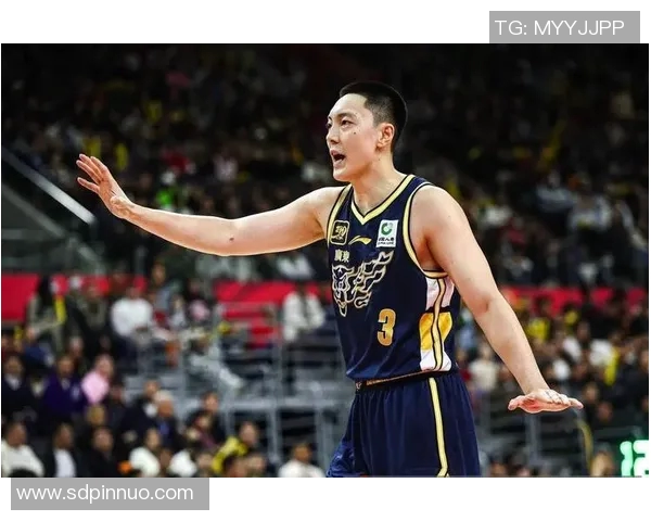 粤澳男篮明星赛广东队扣篮五佳球震撼全场精彩回顾