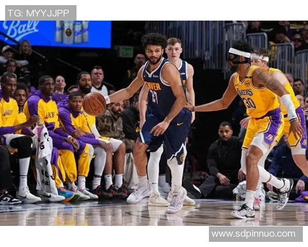 湖人国王对决前夜:三位主将缺阵 双子星出战飘摇 湖人国王对决前夜:三位主将缺阵 双子星出战飘摇