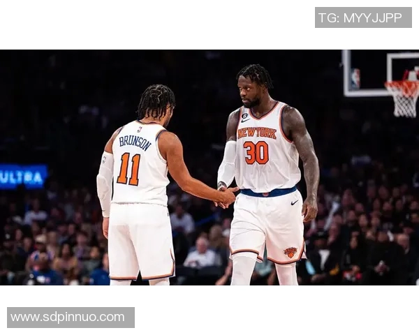 近25年,尼克斯队史仅安东尼比布伦森得分30+场次更多 近25年,尼克斯队史仅安东尼比布伦森得分30+场次更多