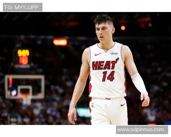 希罗:我才复出6场跟球队化学反应需循序渐进,球队防守需更好 希罗:我才复出6场跟球队化学反应需循序渐进,球队防守需更好