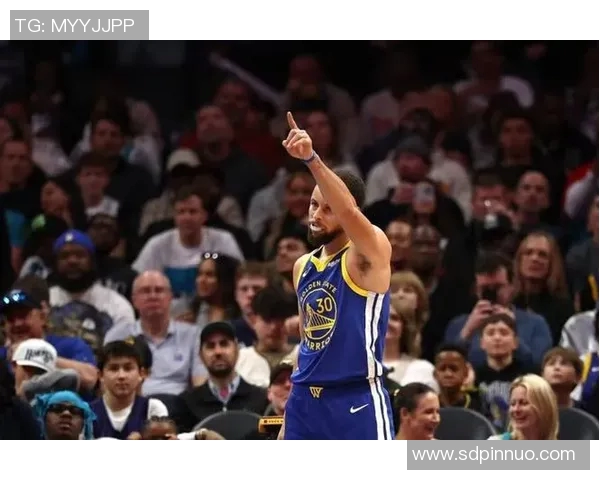 勇士客场140分大胜爵士,替补五将得分上双 勇士客场140分大胜爵士,替补五将得分上双